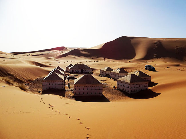 Le désert marocain autrement : 7 expériences loin du tourisme classique