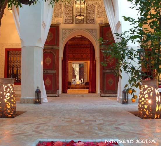 Riad de charme Marrakech avec piscine et spa 