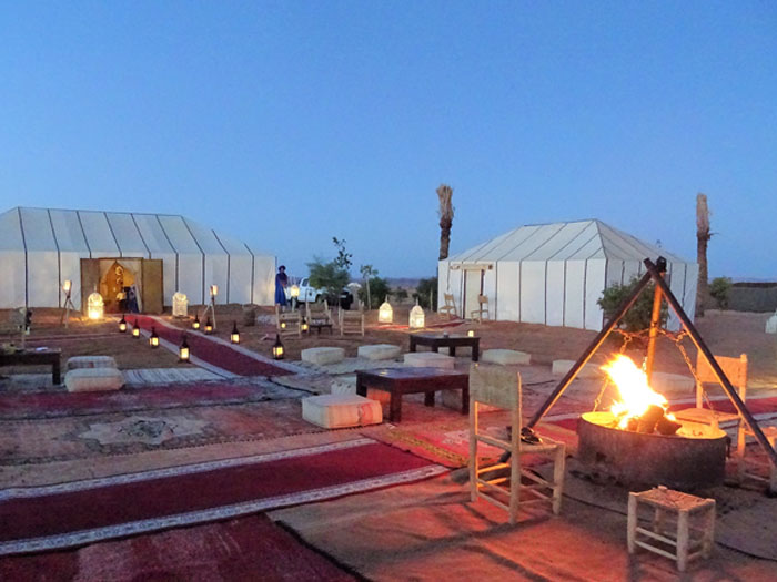 soirée bivouac Maroc avec tente de luxe 