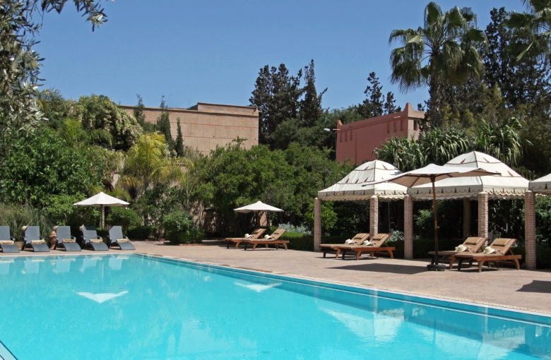 Voyage luxe Maroc : Autour de la piscine …